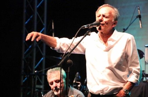 Il concerto di Vecchioni per Aldo Benevelli verrà trasmesso in diretta al Cinema Monviso