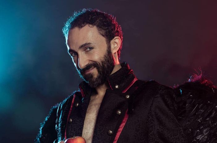 Claudio del Toro Claudio del Toro