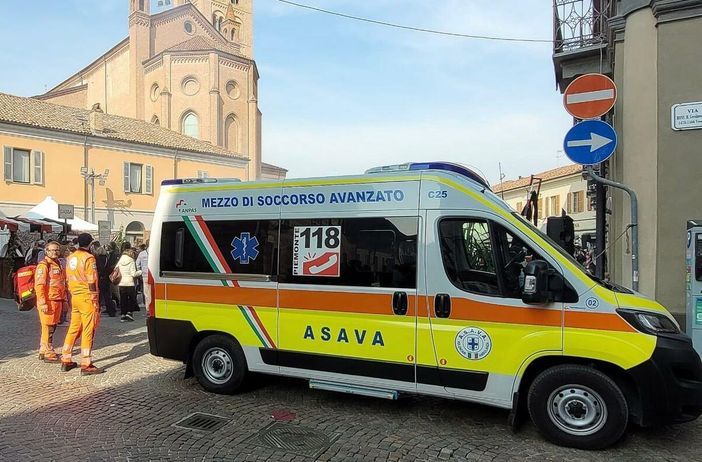 L'Asava di Alba inaugura due nuovi mezzi e premia i volontari L'Asava di Alba inaugura due nuovi mezzi e premia i volontari