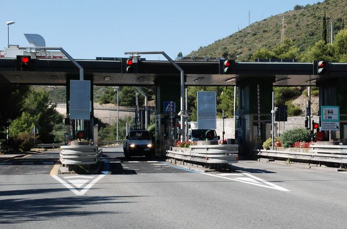 Autostrade: possibili disagi ai caselli per lo sciopero generale dei trasporti