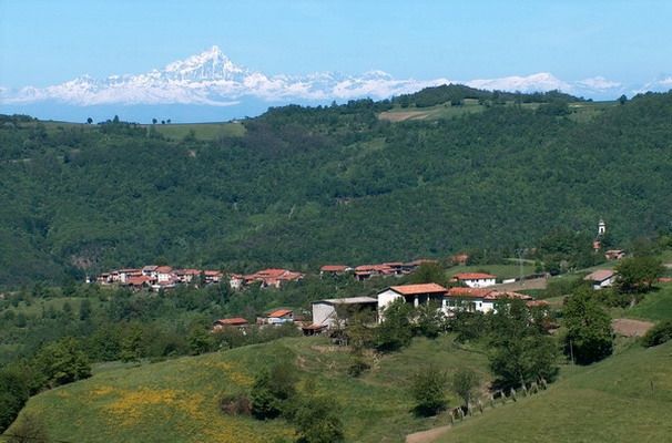 L'Estate di San Martino a Paroldo L'Estate di San Martino a Paroldo