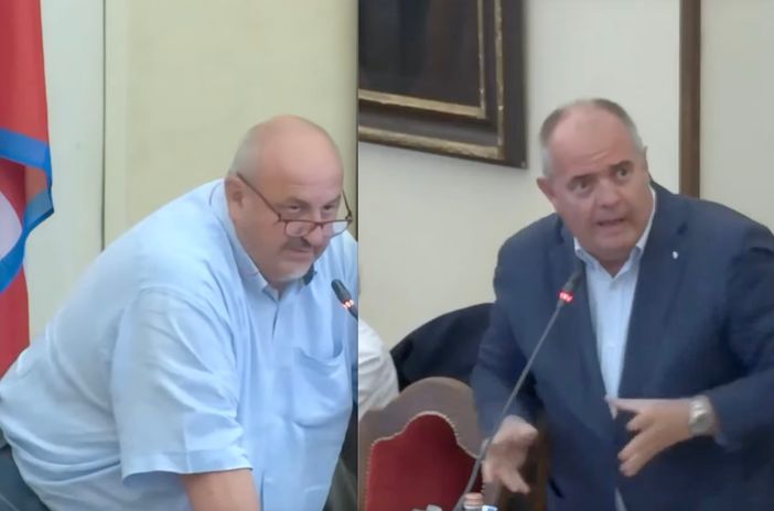 L'assessore Fantino e il consigliere Boselli durante il dibattito L'assessore Fantino e il consigliere Boselli durante il dibattito