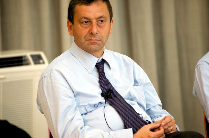 Francesco Profumo incontra gli insegnanti della provincia Granda Francesco Profumo incontra gli insegnanti della provincia Granda