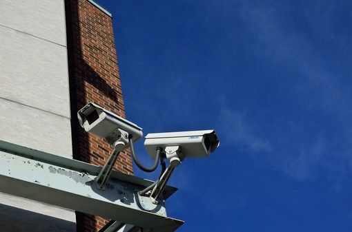Saranno 32 le nuove telecamere installate, quasi una in ogni quartiere Saranno 32 le nuove telecamere installate, quasi una in ogni quartiere