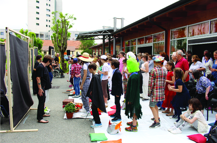 "Il filo di Arianna" a Cuneo: quattro giorni dedicati a volontariato, teatro sociale e dono
