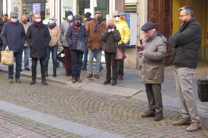 Fasi della cerimonia in ricordo di Giuseppe Lenti Fasi della cerimonia in ricordo di Giuseppe Lenti