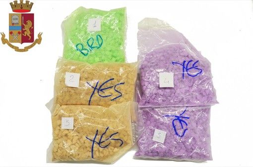 La droga sequestrata dalla Squadra Mobile di Cuneo