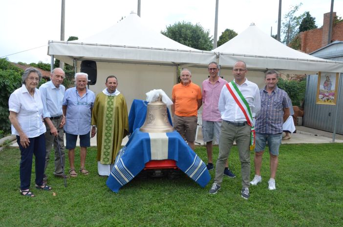 A Ceretto di Costigliole Saluzzo suonerà per la prima volta la nuova campana