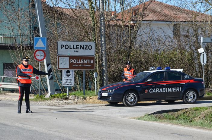 Bra, avvicina un passante per rubargli 50 euro: in manette per furto aggravato un marocchino senza fissa dimora