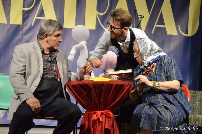 Busca: "Gin e Gena" arrivano al teatro Sociale