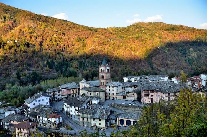 Il soggiorno si svolge a Melle Il soggiorno si svolge a Melle