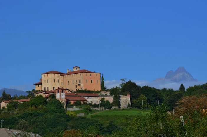 Sere d'Estate Fai, il Castello della Manta propone "Astronomi per una notte" Sere d'Estate Fai, il Castello della Manta propone "Astronomi per una notte"
