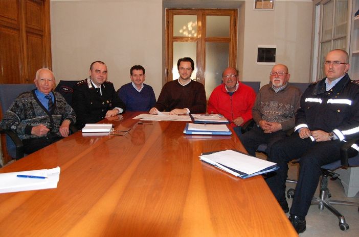 Volontari delle Associazioni d’Arma per la sicurezza degli alunni monregalesi Volontari delle Associazioni d’Arma per la sicurezza degli alunni monregalesi