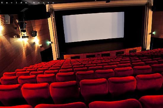 Ecco la programmazione al cinema teatro i Portici di Fossano Ecco la programmazione al cinema teatro i Portici di Fossano