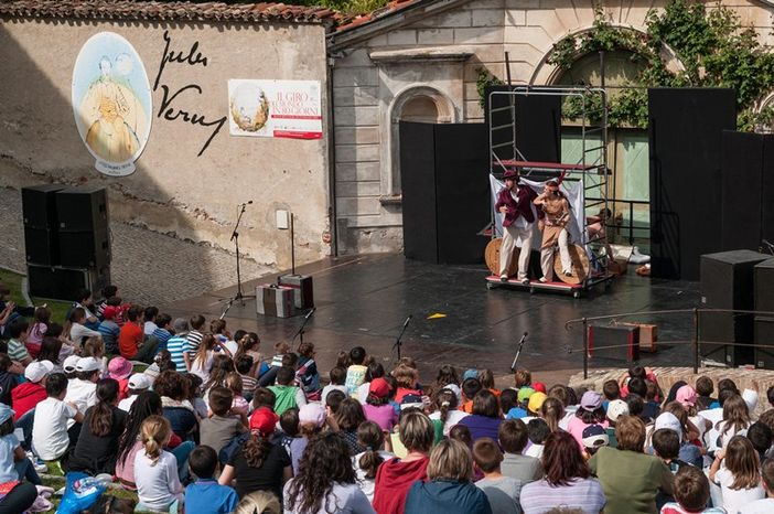 Monforte d’Alba: quasi 2.500 partecipanti alla rassegna del “Giro del mondo in 80 giorni”