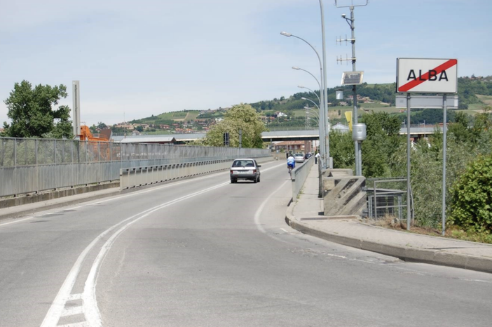 Alba, al via il cantiere sulle fondazioni del ponte “storico” di accesso alla città