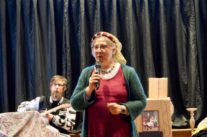 Un successo il "Viaggio ai tempi di Tik Tok", al Monastero della Stella di Saluzzo