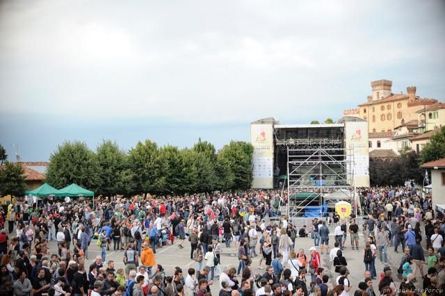 Maratona tra colline e campagne di tutta Italia alla Winemarathon di Collisioni 2016