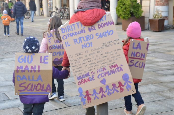 Cuneo dice no alla DAD: "Decisione inaccettabile" (GALLERY FOTO E VIDEO)