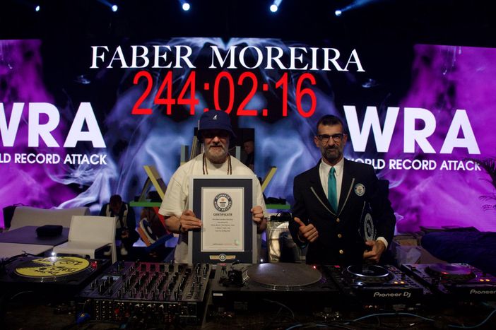 Faber Moreira da Guinnes: 244 ore, 2 minuti e 16 secondi alla consolle Faber Moreira da Guinnes: 244 ore, 2 minuti e 16 secondi alla consolle