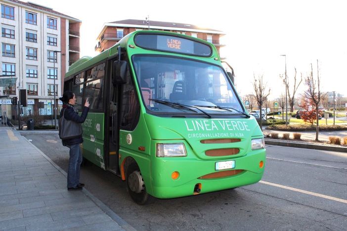 La Navetta Verde della Linea 6 albese (foto Gisella Divino)