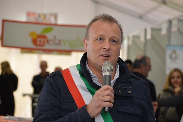 In pole position sembra essere l'ex sindaco di Mondovì Paolo Adriano