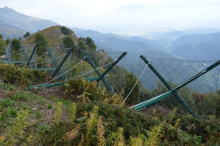 Chiusa Pesio, concluso il paravalanghe a Villaggio Ardua: oggi il sopralluogo [VIDEO]