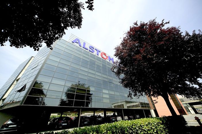 Vertenza amianto, 650 lavoratori Alstom chiedono risposte: incontro con i parlamentari a Savigliano Vertenza amianto, 650 lavoratori Alstom chiedono risposte: incontro con i parlamentari a Savigliano