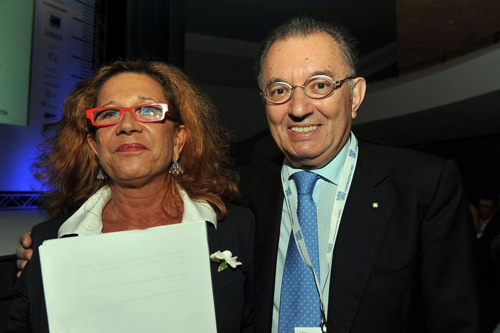 La presidente Nicoletta Miroglio con Giorgio Squinzi La presidente Nicoletta Miroglio con Giorgio Squinzi