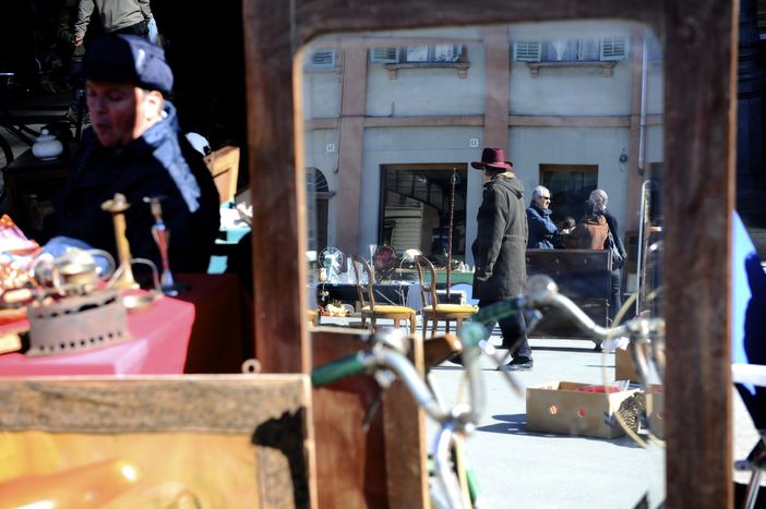 Il centro di Saluzzo tra antiquariato e hobbistica per l'edizione 2011 di Mercantico