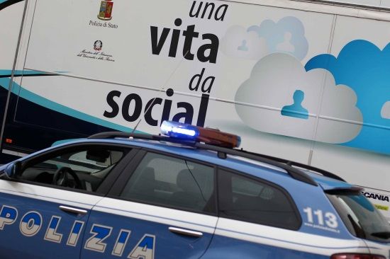 Approda a Cuneo la campagna "Una vita da social" programma di educazione alla legalità della Polizia di Stato