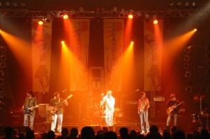 Sabato sera i saluzzesi Lou Tapage in concerto a Millesimo