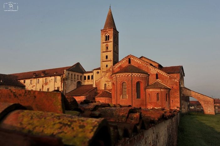 Il complesso dell'Abbazia di Staffarda (© Pietro Battisti Photographer)