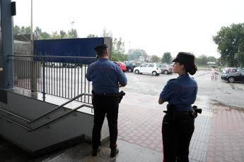 Milano, 18enne stuprata a San Zenone a Lambro: fermato 25enne ospite centro accoglienza Milano, 18enne stuprata a San Zenone a Lambro: fermato 25enne ospite centro accoglienza