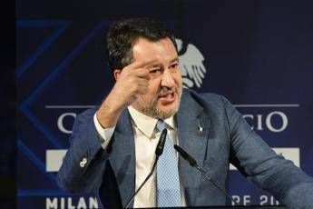 Tassa sulle banche, Salvini a Patuelli: "Per ogni lamentela chiederemo 1 miliardo in più"
