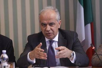 Sicurezza, Gasparri: "Supportiamo Piantedosi, suoi provvedimenti esemplari". Le reazioni all'intervista Adnkronos Sicurezza, Gasparri: "Supportiamo Piantedosi, suoi provvedimenti esemplari". Le reazioni all'intervista Adnkronos