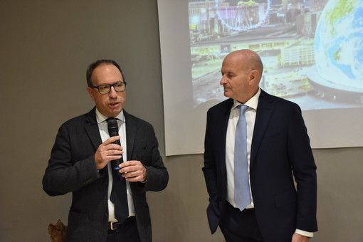 Tecnologia e Startup: il convegno di Confidustria Imperia su digitalizzazione e globalizzazione in diretta dal CES di Las Vegas, la più importante fiera tecnologica al mondo Tecnologia e Startup: il convegno di Confidustria Imperia su digitalizzazione e globalizzazione in diretta dal CES di Las Vegas, la più importante fiera tecnologica al mondo