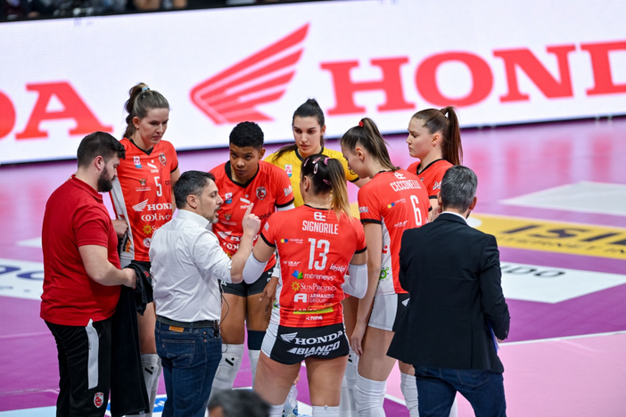 VOLLEY A1F / Honda Olivero Cuneo sulle voci di mercato: "Piena fiducia in Pintus"
