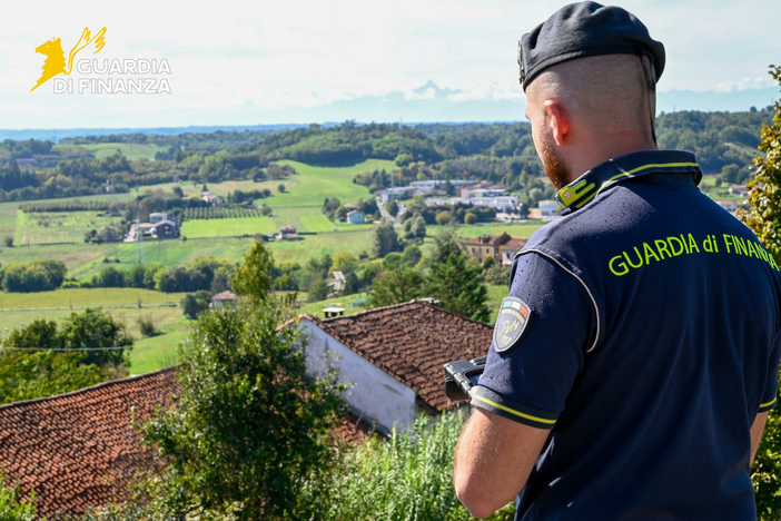 Beni per 5,6 milioni di euro sequestrati dalla Guardia di Finanza astigiana Beni per 5,6 milioni di euro sequestrati dalla Guardia di Finanza astigiana