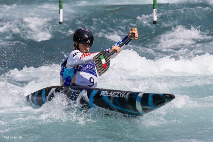 Canoa Slalom, Dennis Fina è Campione d’Italia Junior nel C1: il Granda Canoa Club vola alto a Valstagna