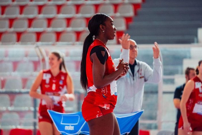 Princess Atamah è di Cuneo Granda Volley: centrale di grande talento per le Gatte Princess Atamah è di Cuneo Granda Volley: centrale di grande talento per le Gatte