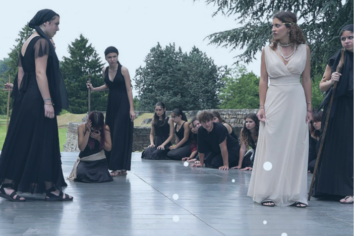 Attraverso Festival si chiude con Lella Costa, Isabella Ragonese e Rodrigo D’Erasmo, Arianna Porcelli Safonov e i giovani del Liceo Amaldi di Novi Ligure