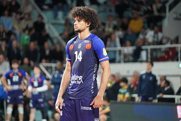 Alexamdre Strelhau è ufficialmente un giocatore di Cuneo (Foto Tours Volley-Ball, Gettyimages - Eddy Lemaistre)