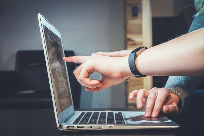 Mercato del lavoro: nel 2025 gli occupati tengono in Piemonte, ma la disoccupazione segna 6% (e i giovani soffrono)