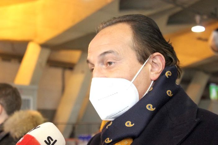 Neonato con il Covid in terapia intensiva, Cirio: “Sui bimbi mi auguro passi avanti della scienza” [VIDEO]