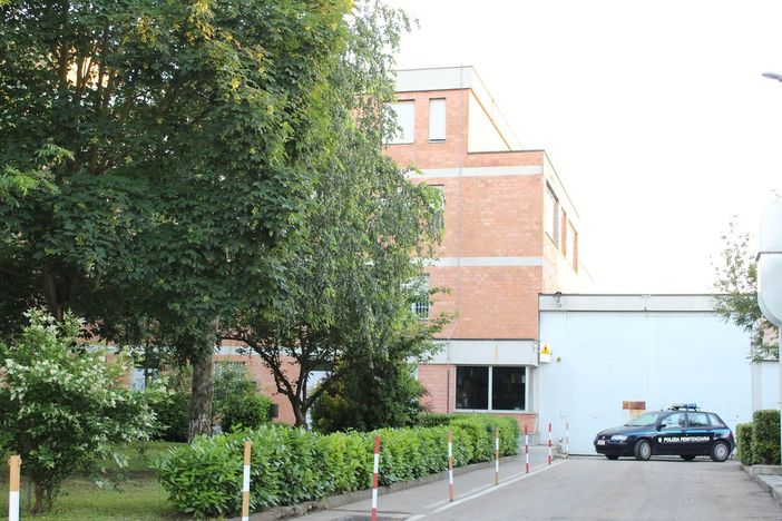 Chiuso per legionella, il carcere di Alba riaprirà a settembre 2026 dopo dieci anni Chiuso per legionella, il carcere di Alba riaprirà a settembre 2026 dopo dieci anni