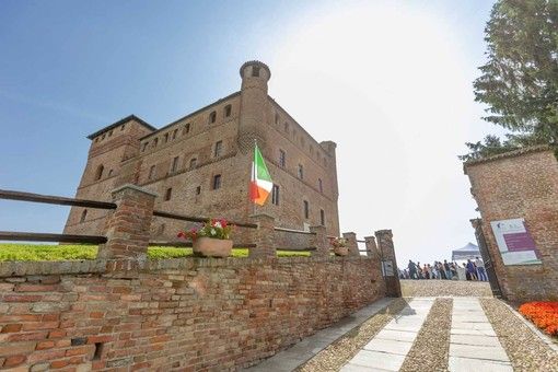 Buon compleanno! La prima decade da Sito Unesco dei Paesaggi Vitivinicoli del Piemonte: Langhe-Roero e Monferrato Buon compleanno! La prima decade da Sito Unesco dei Paesaggi Vitivinicoli del Piemonte: Langhe-Roero e Monferrato