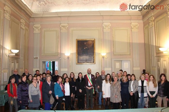 Mondovì, insediata la nuova Consulta Comunale Femminile, con un messaggio solidale alle donne dell'Iran