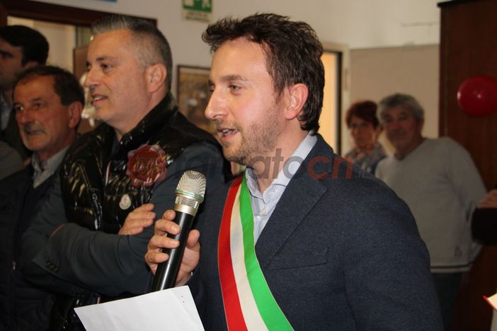 Lesegno, riconfermato il sindaco uscente Emanuele Rizzo con 371 voti Lesegno, riconfermato il sindaco uscente Emanuele Rizzo con 371 voti