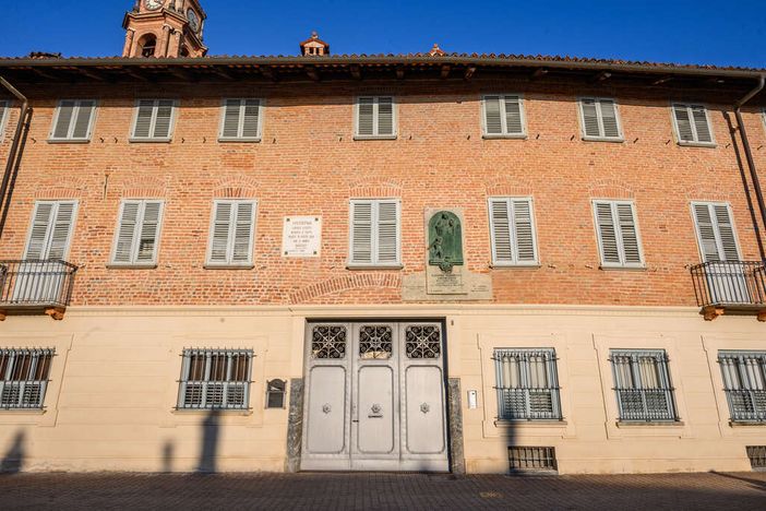 “La musica del Natale":a Bra un viaggio nella tradizione europea con il concerto del gruppo “Henno de Rose” “La musica del Natale":a Bra un viaggio nella tradizione europea con il concerto del gruppo “Henno de Rose”